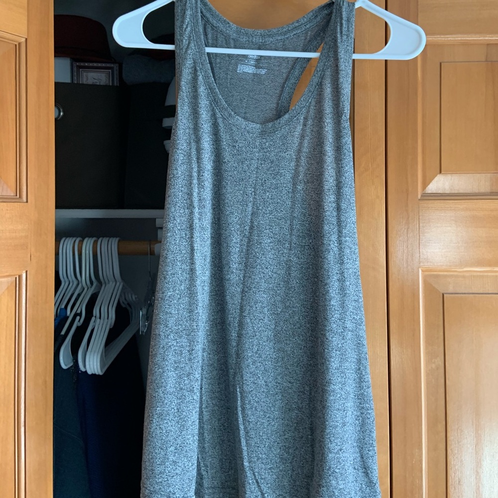 workout tank